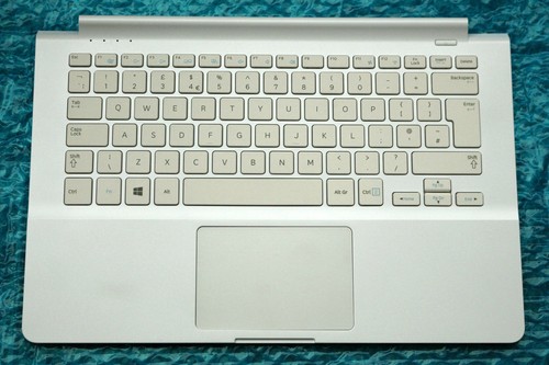 Nuovo samsung np905s3g - nuovo,